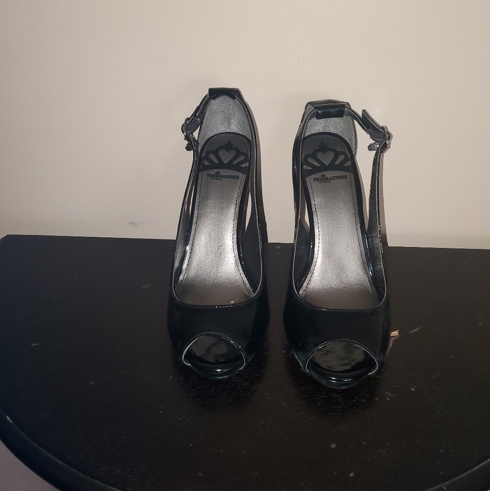 Black patent leather high heels